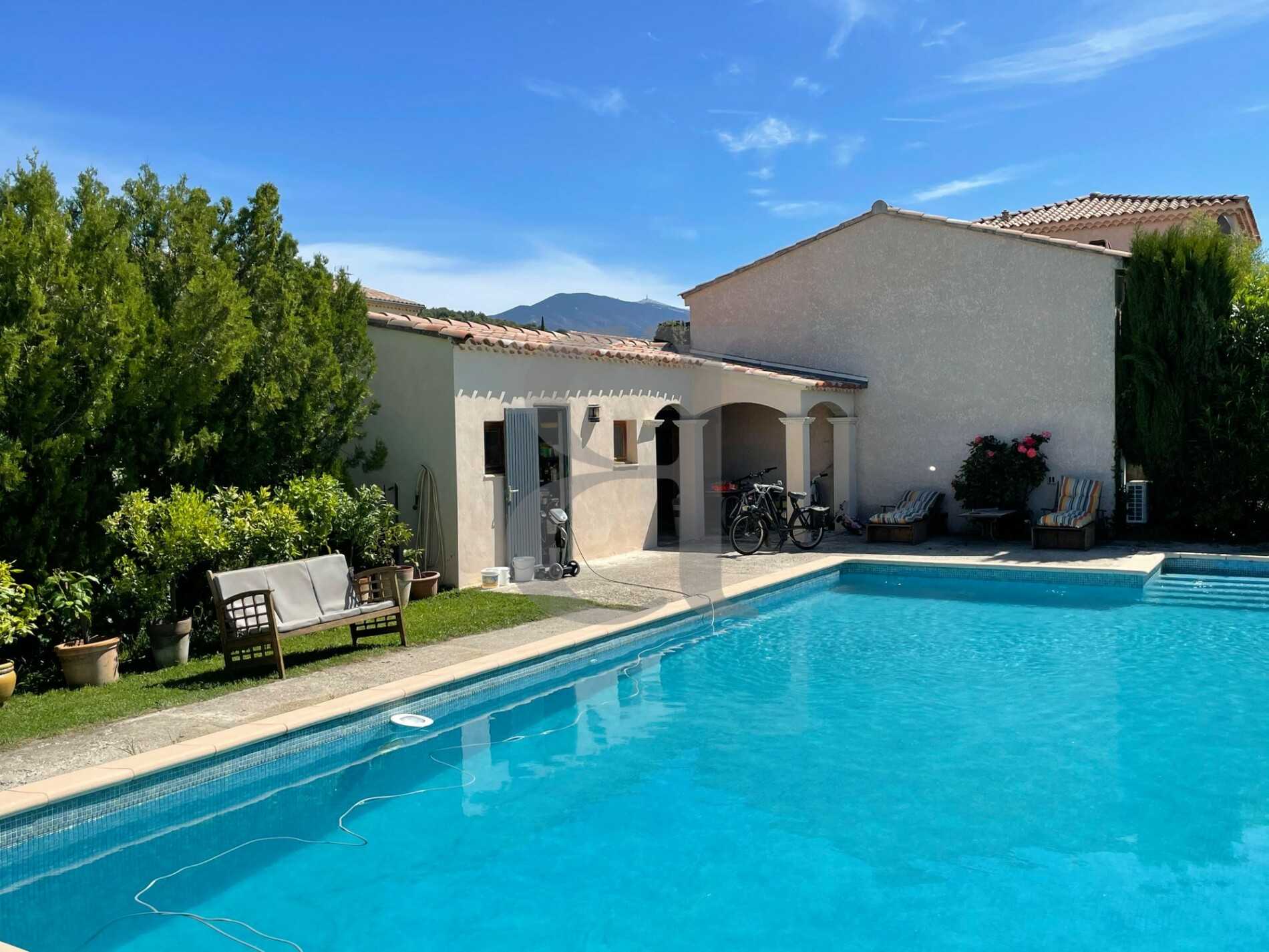 집 에 Caromb, Provence-Alpes-Cote d'Azur 10120572