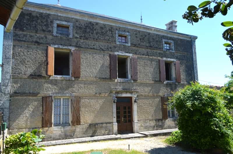 rumah dalam Courcôme, Nouvelle-Aquitaine 10120641
