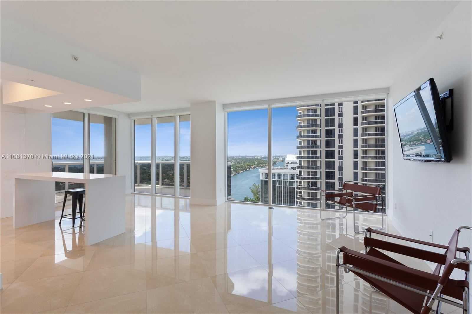 Condominium in Miami Beach, Florida 10121022
