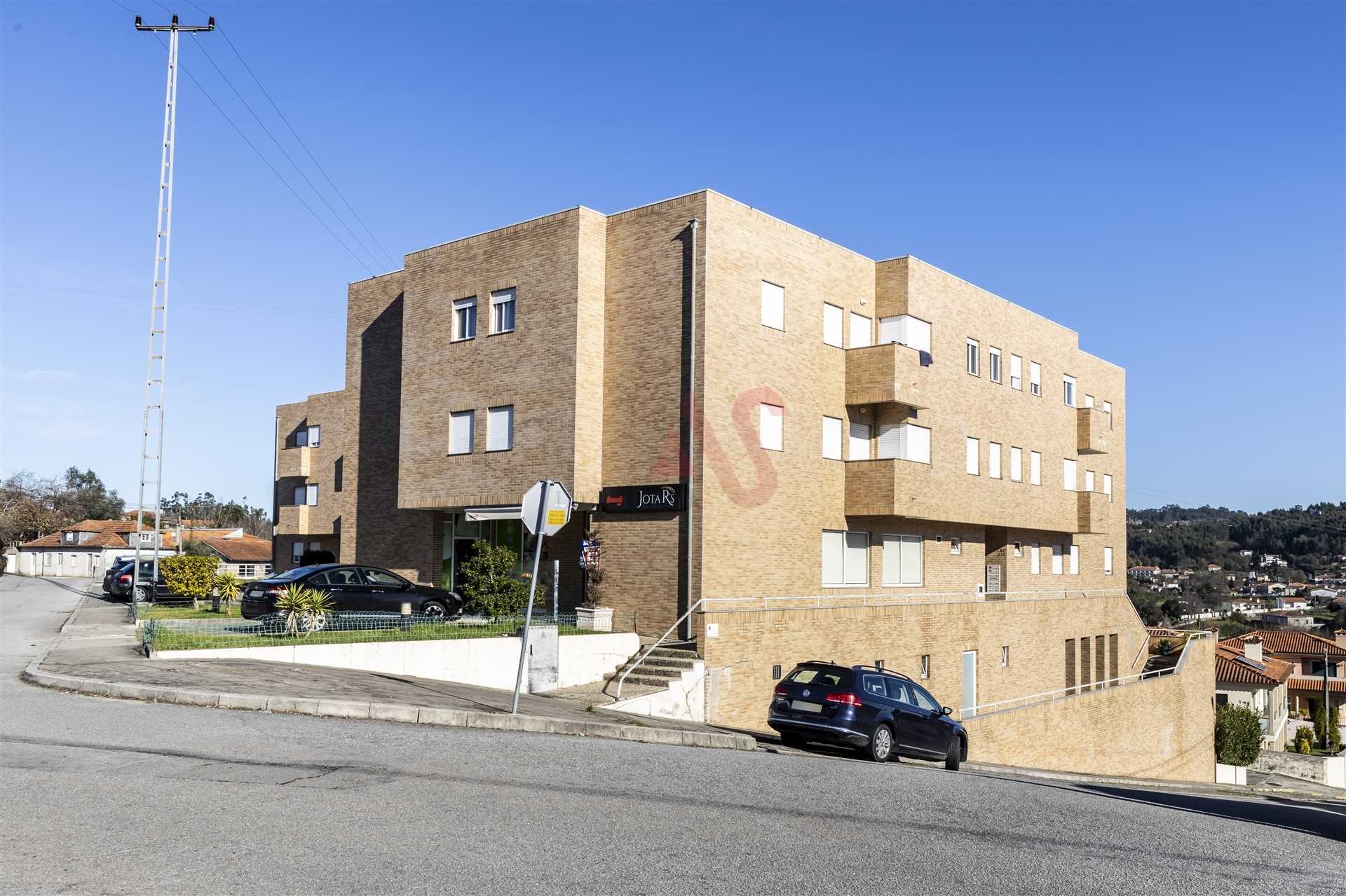 Condominium in Oliveira, Braga 10121202
