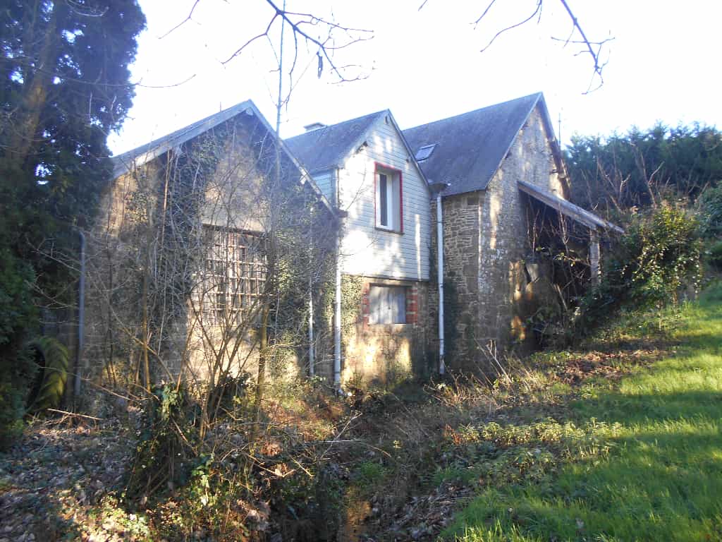 House in Saint-Cyr-du-Bailleul, Normandie 10122062
