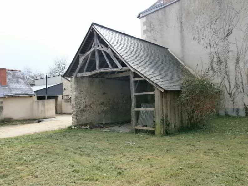 House in Brissarthe, Pays de la Loire 10123089