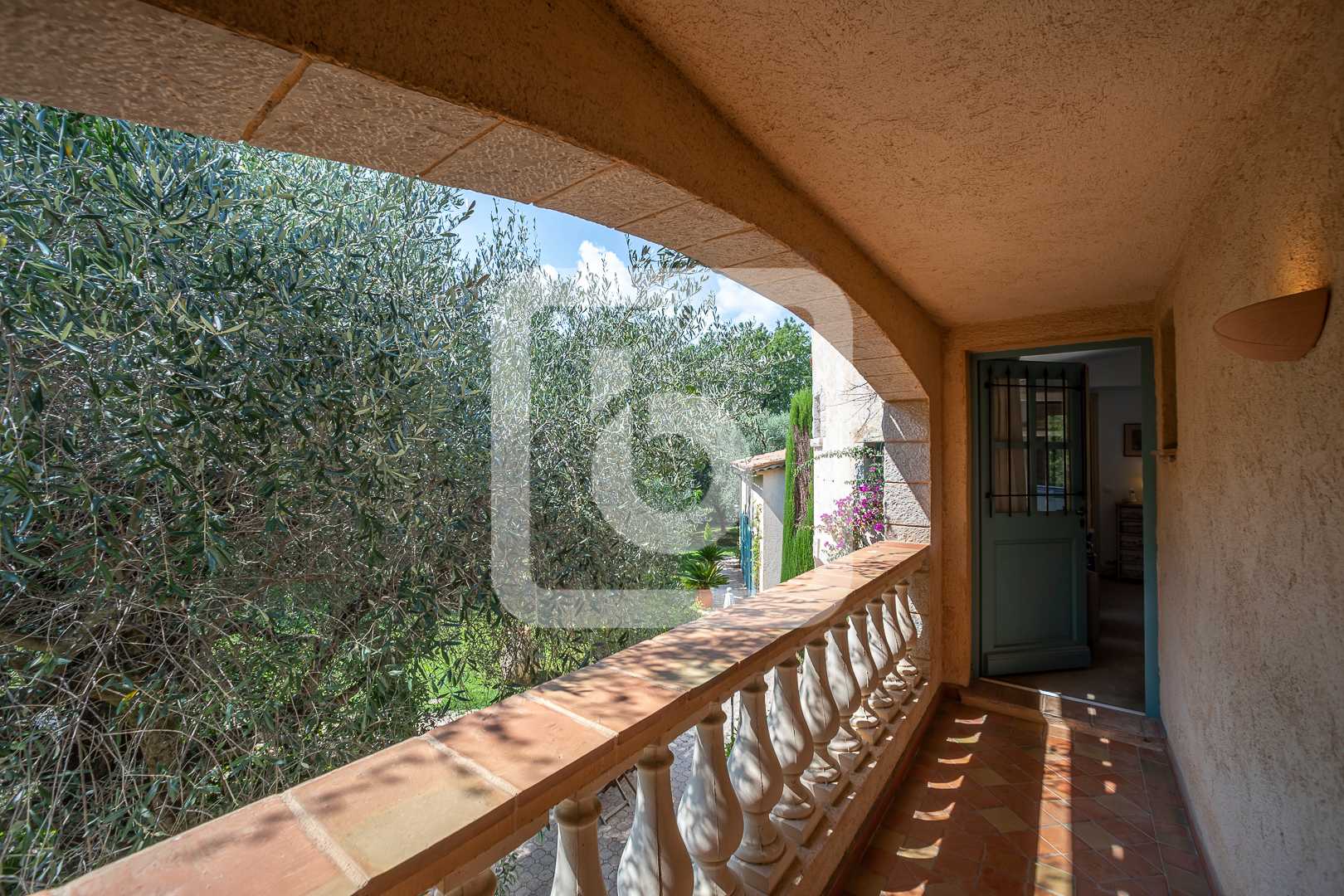 жилой дом в Opio, Provence-Alpes-Côte d'Azur 10123825