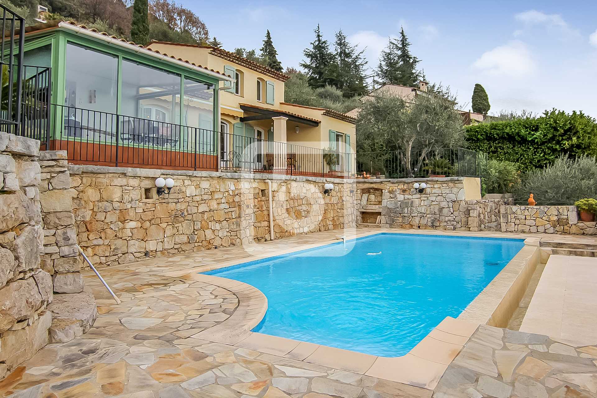 House in L'Istre, Provence-Alpes-Cote d'Azur 10123869