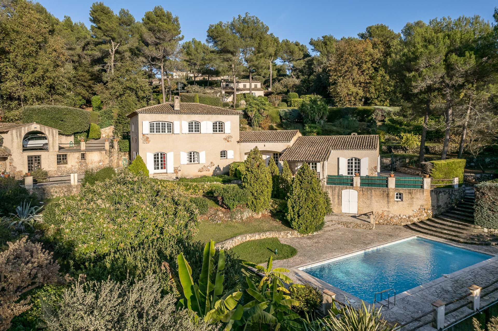Hus i Vence, Provence-Alpes-Côte d'Azur 10124737