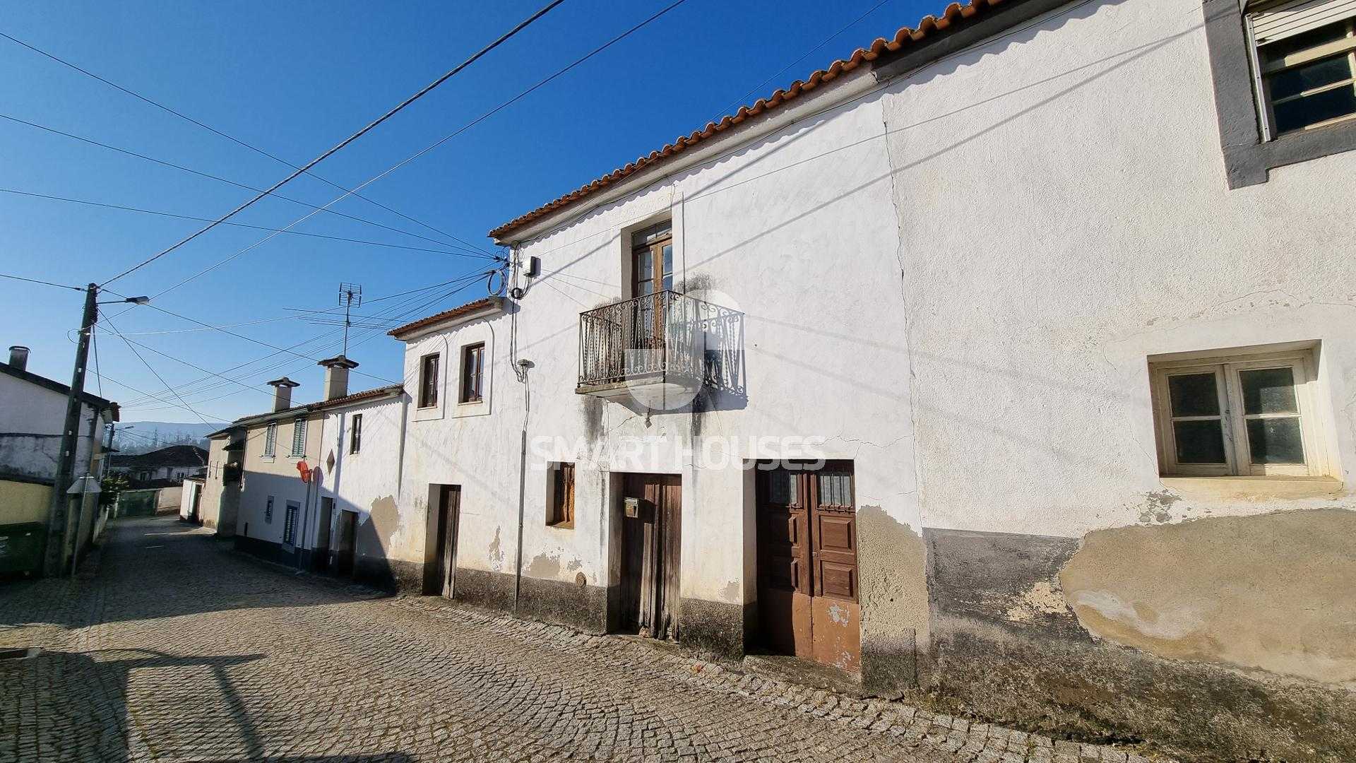 Condominium in Rossio en Sul do Tejo, Santarém 10126298