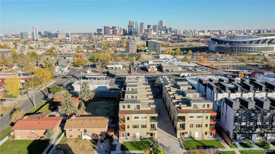 Condominium in Denver, Colorado 10126492