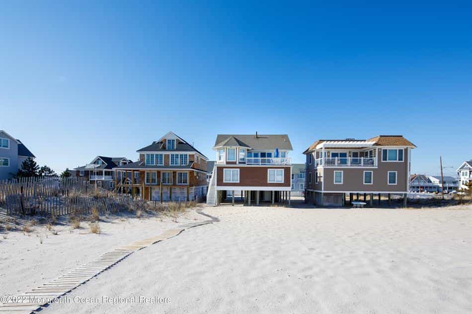House in Bay Head, New Jersey 10126600