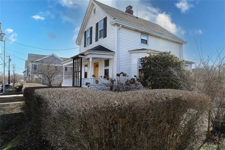House in Barrington, Rhode Island 10126610