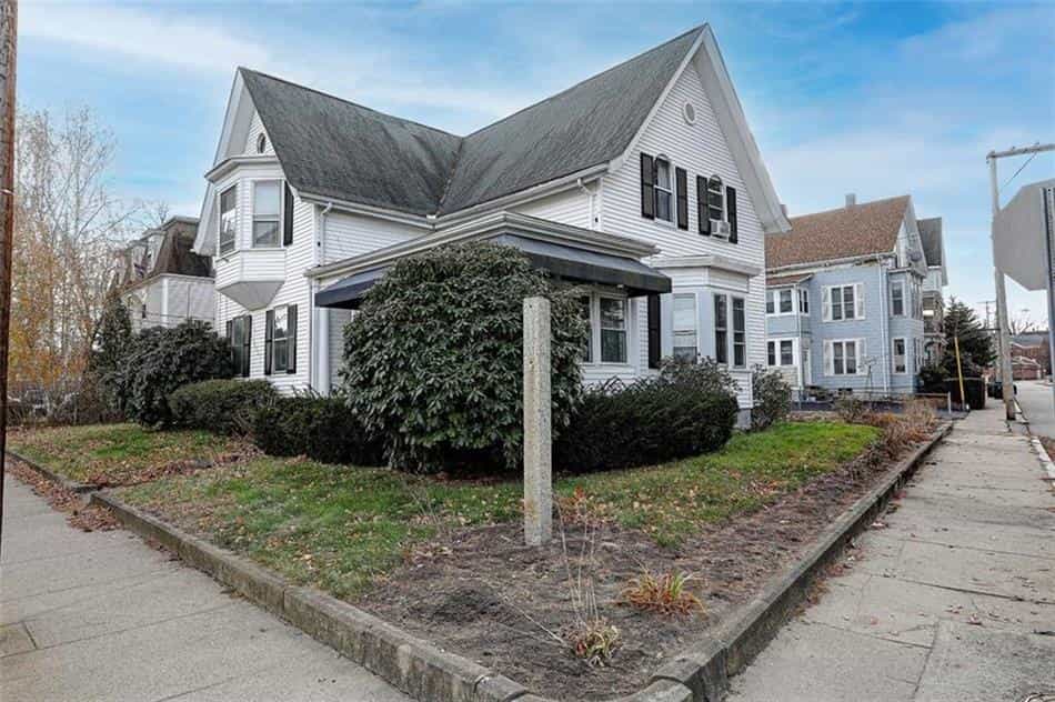 House in Woonsocket, Rhode Island 10126649