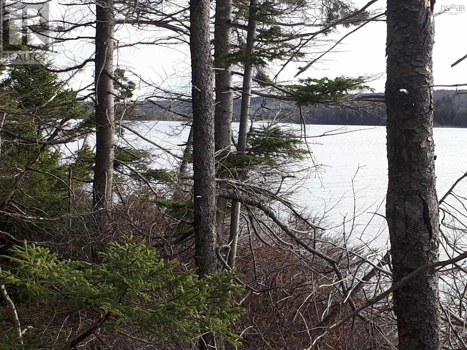 Tanah dalam Baddeck, Nova Scotia 10126886