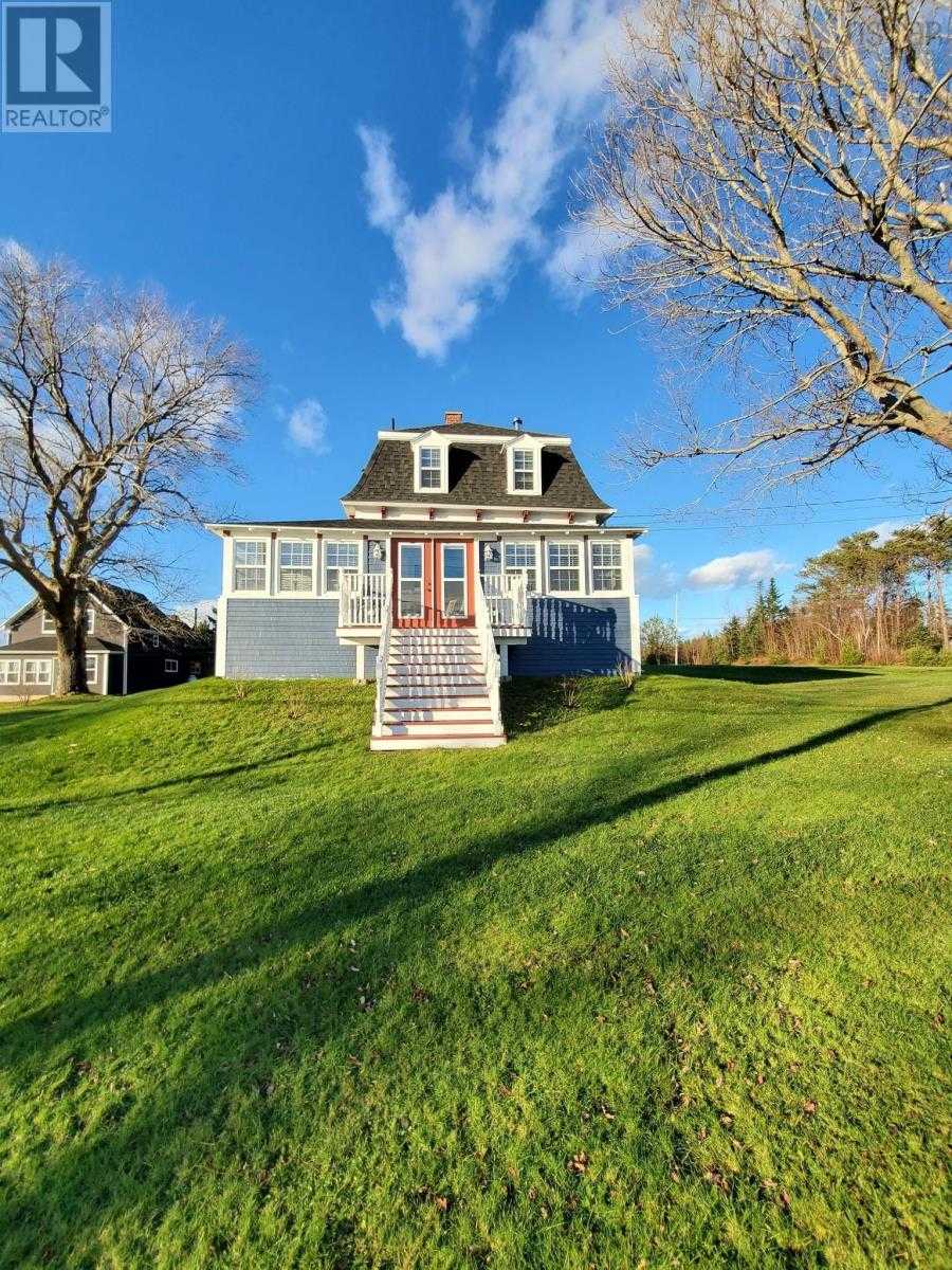 House in Boylston, Nova Scotia 10126887