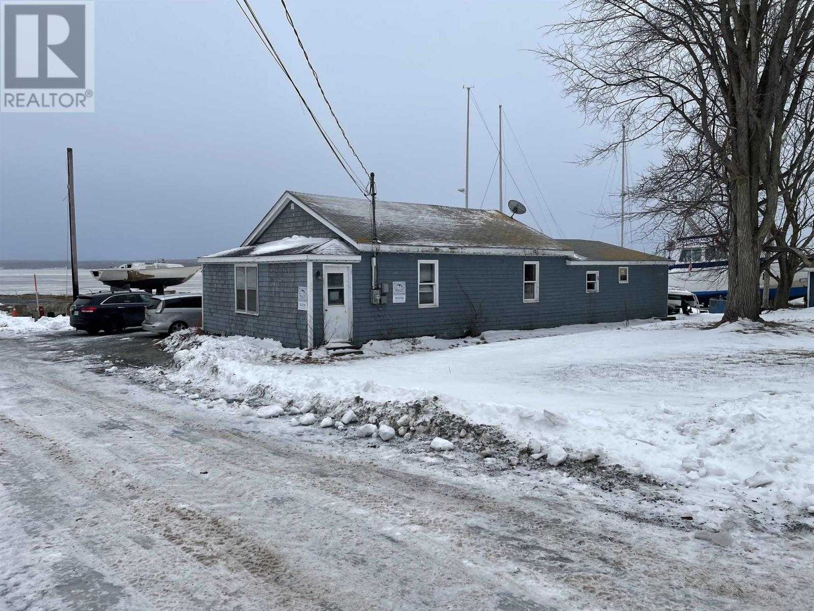 House in Pictou, Nova Scotia 10126893