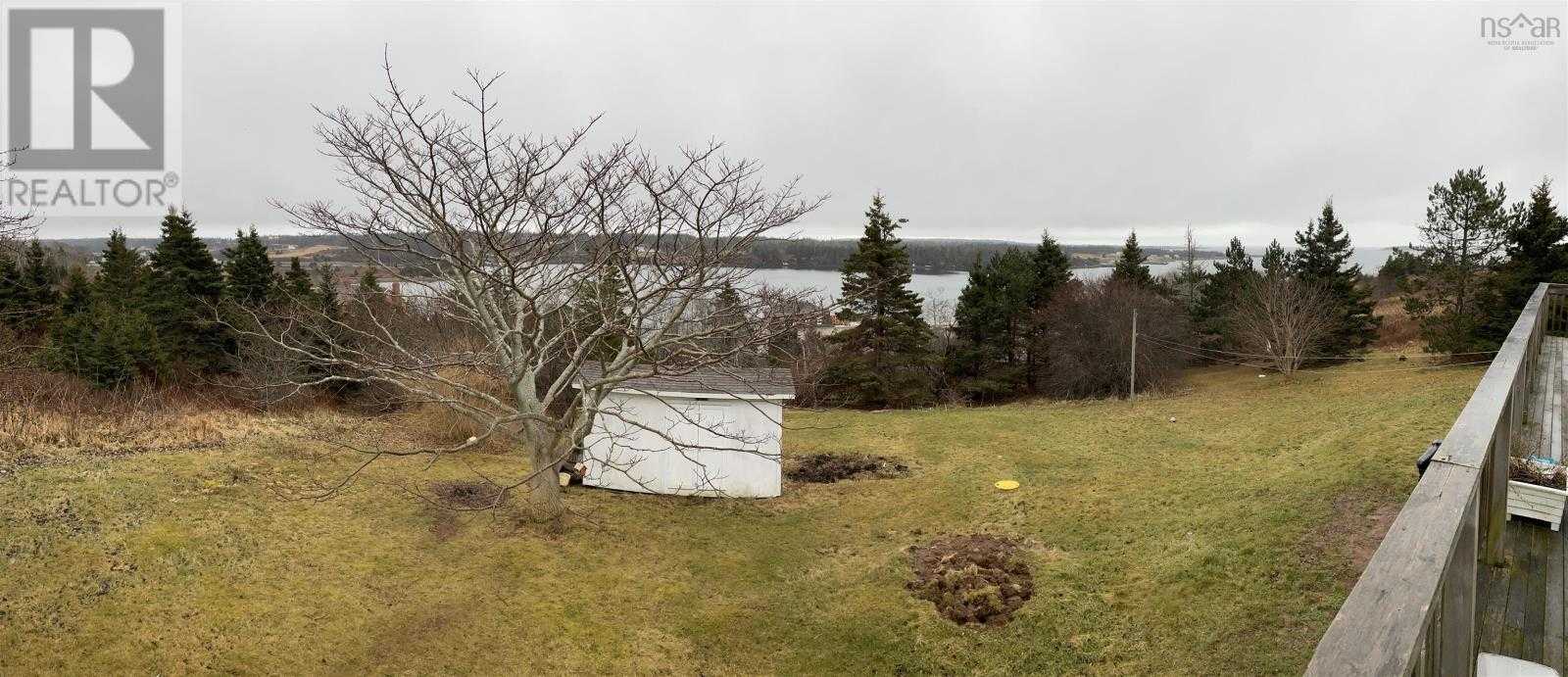Rumah di Arichat, Nova Scotia 10126898
