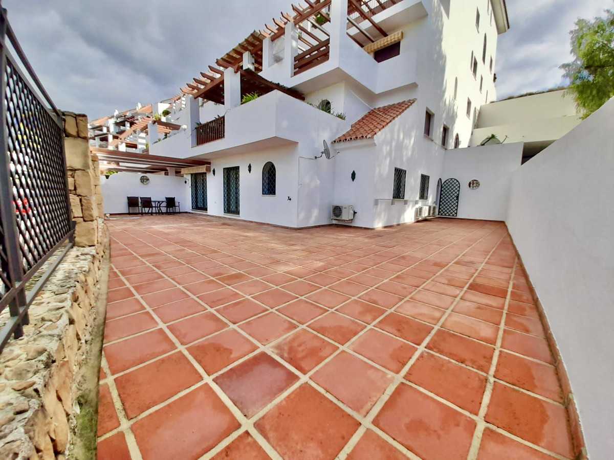 Condominium in Marbella, Andalusia 10127310
