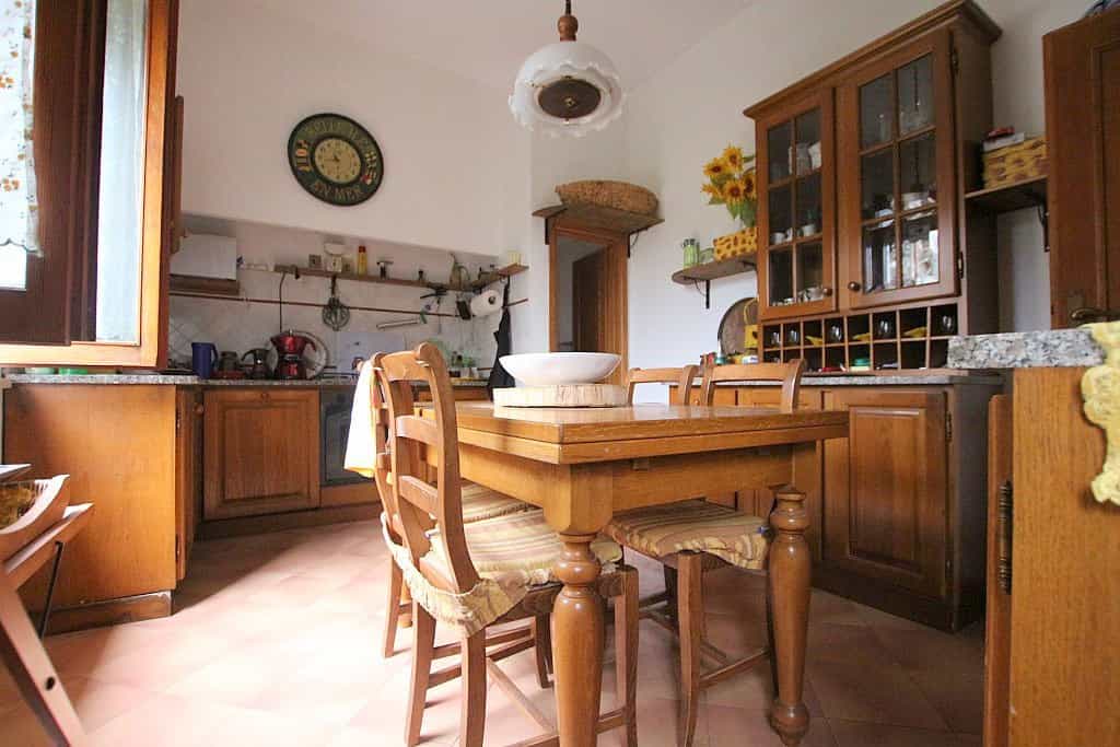House in Volterra, Toscana 10128291
