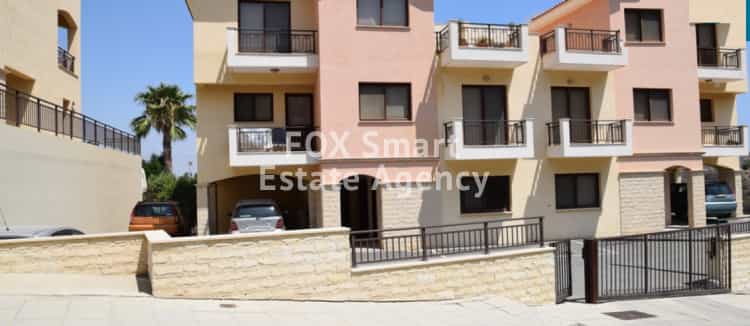 Condominium in Pampoula, Lemesos 10128301