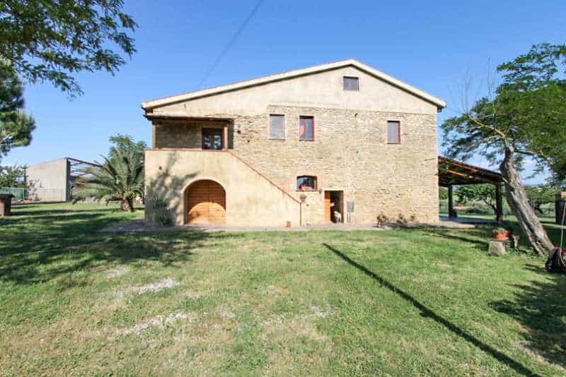 House in Centocelle, Lazio 10128530