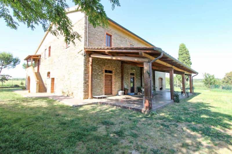 House in Centocelle, Lazio 10128530