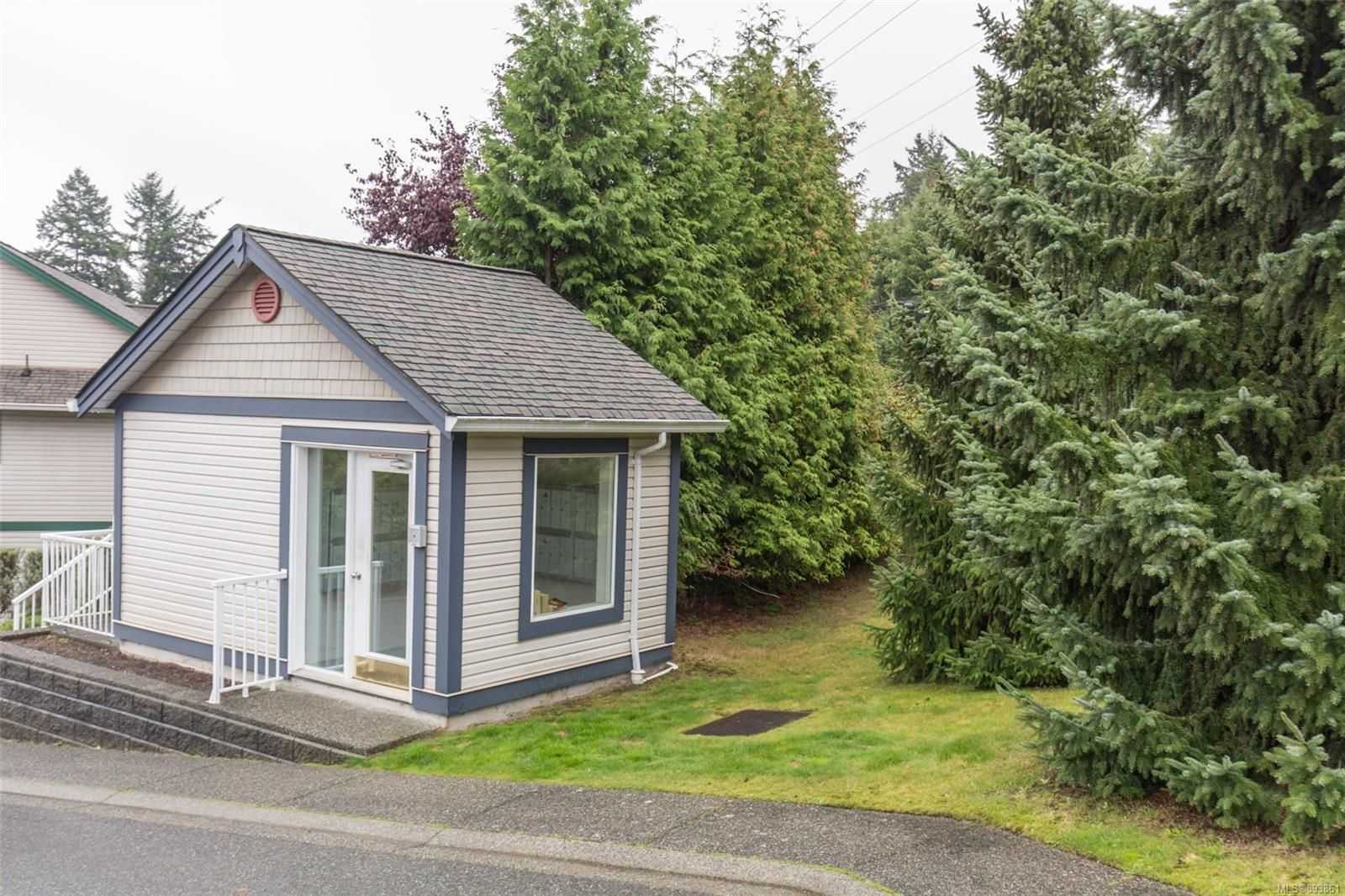 House in Nanaimo, British Columbia 10128565