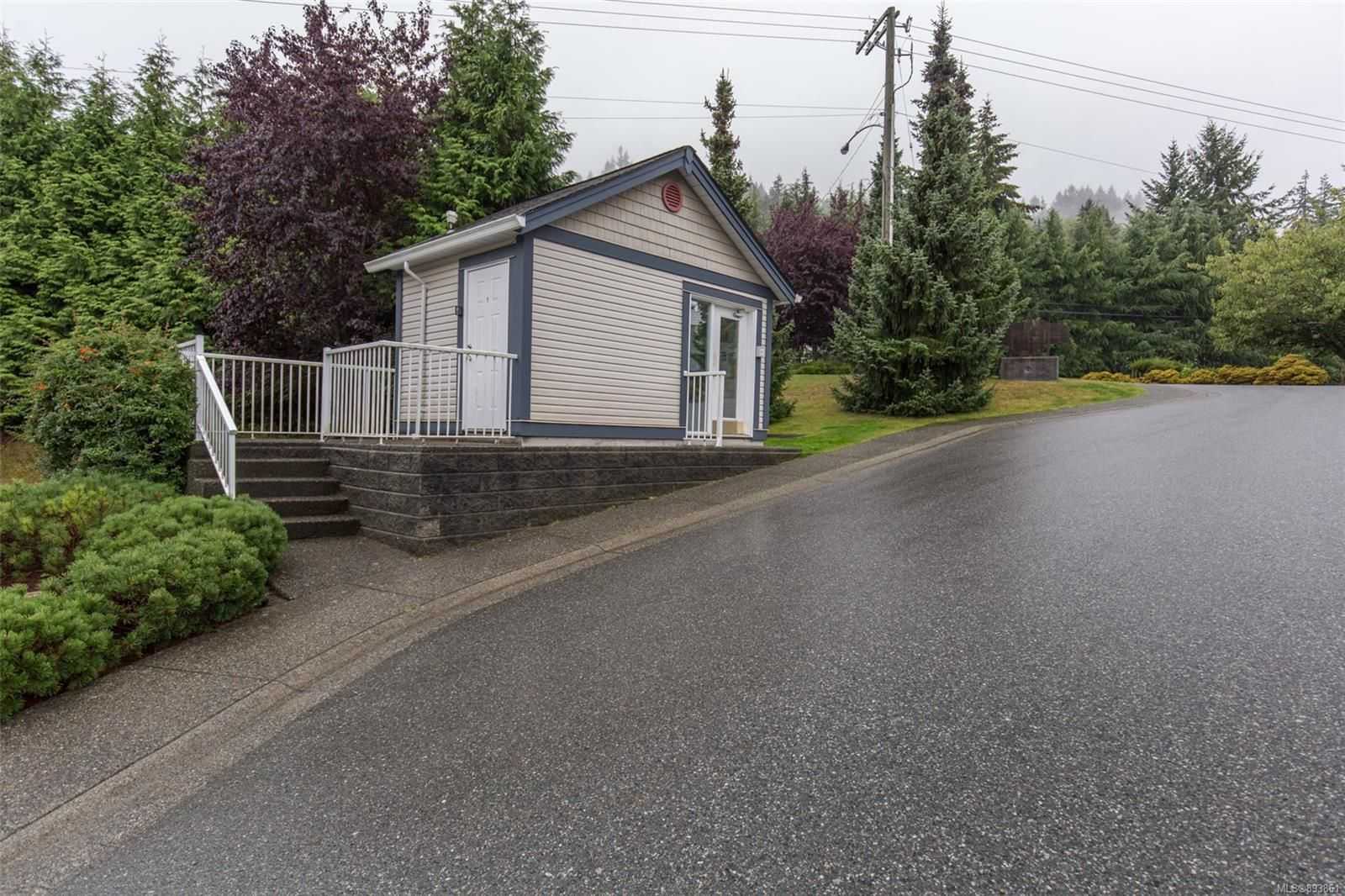 House in Nanaimo, British Columbia 10128565