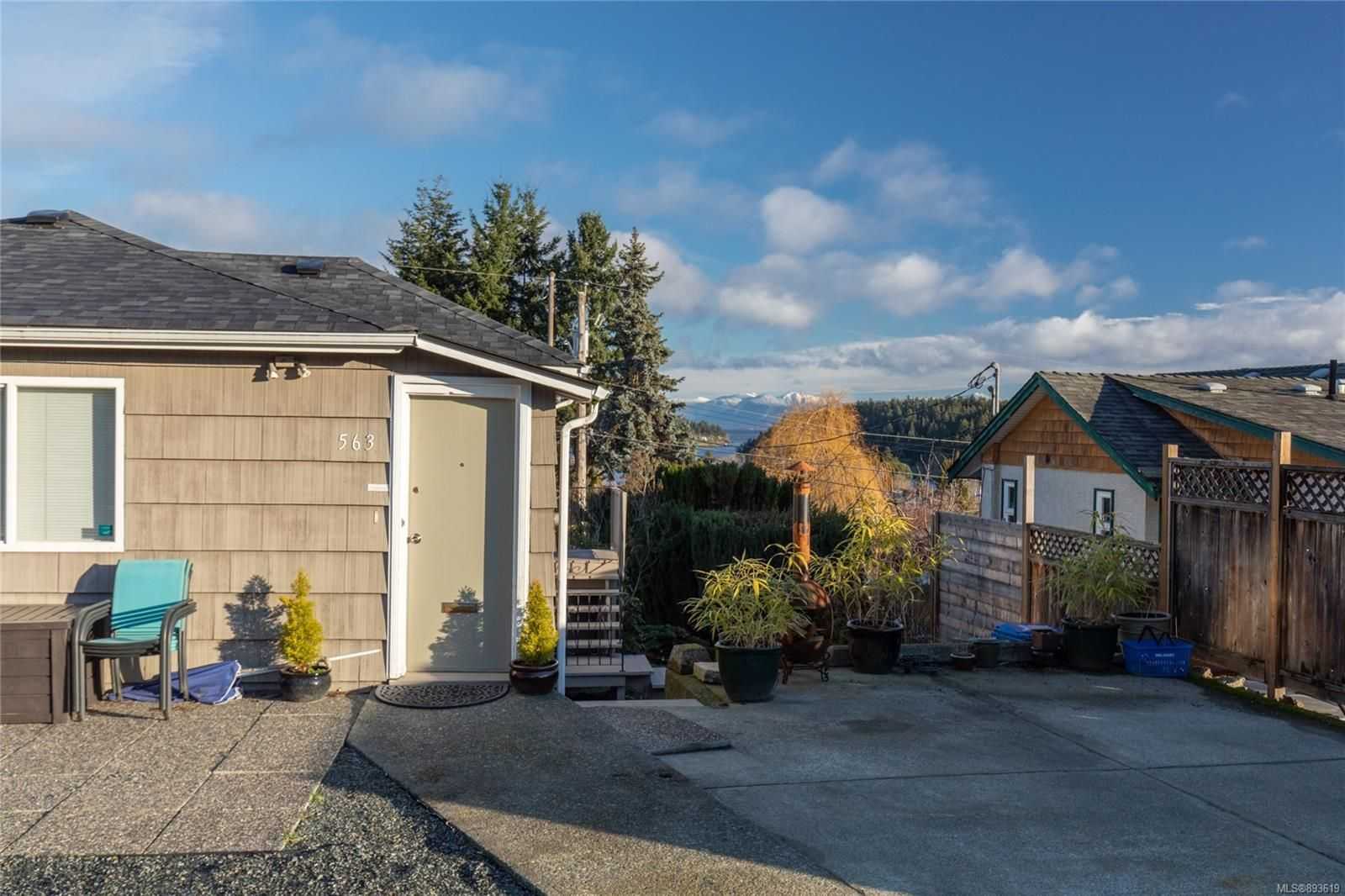 Condominium in Nanaimo, British Columbia 10128587