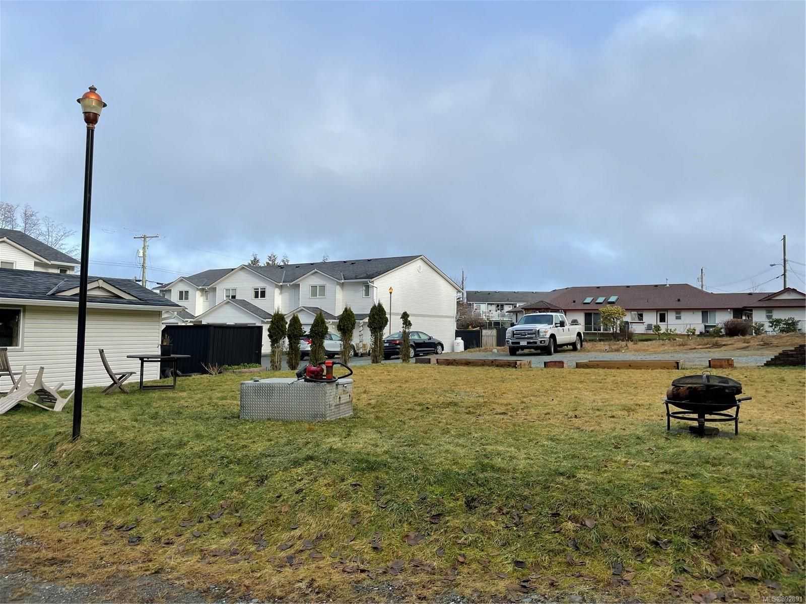Hus i Port McNeill, British Columbia 10128599