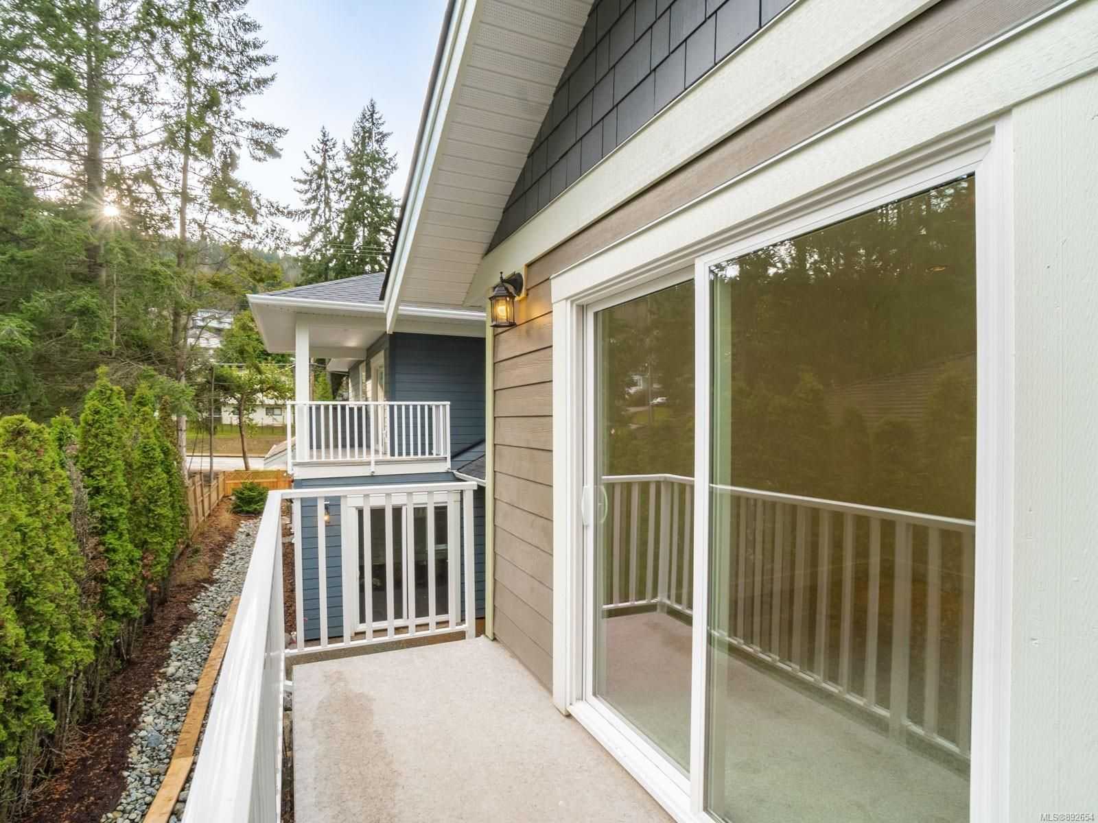 بيت في Nanaimo, British Columbia 10128605