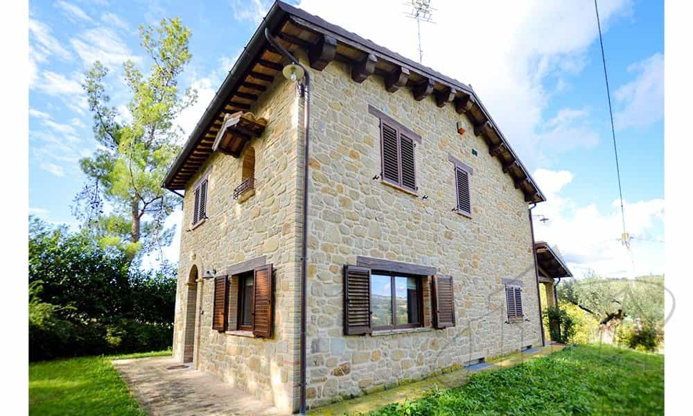 Rumah di San Severino Marche, Marche 10128913