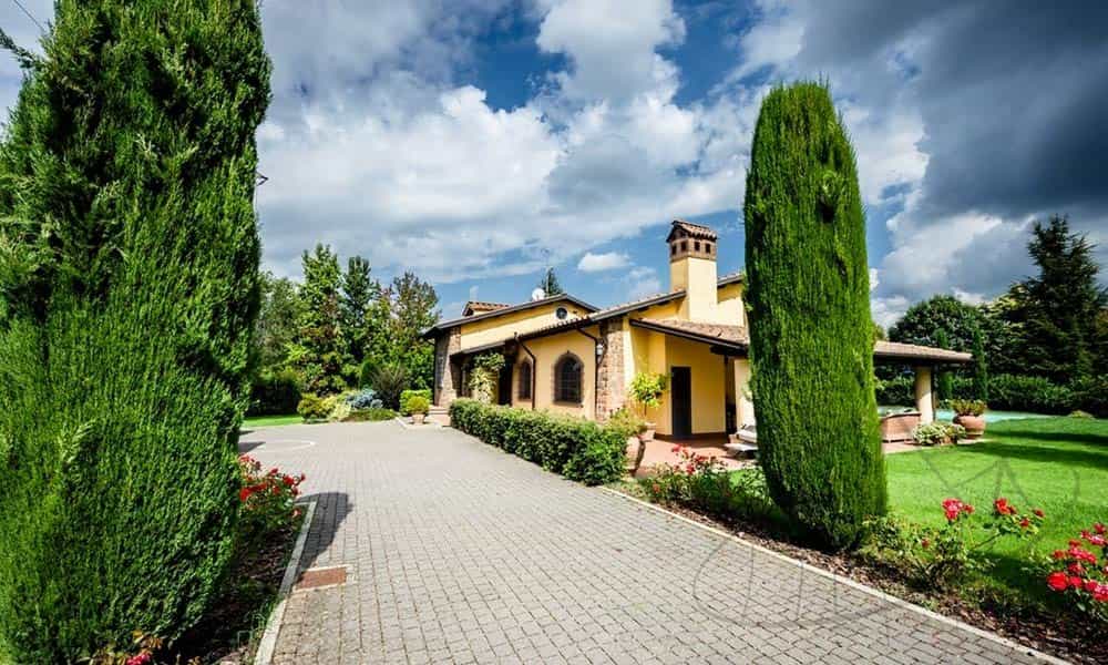 House in Zagarolo, Lazio 10128922