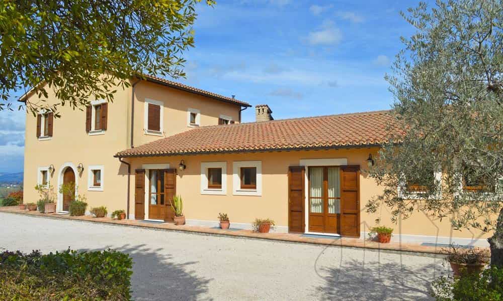 жилой дом в Montefalco, Umbria 10128925