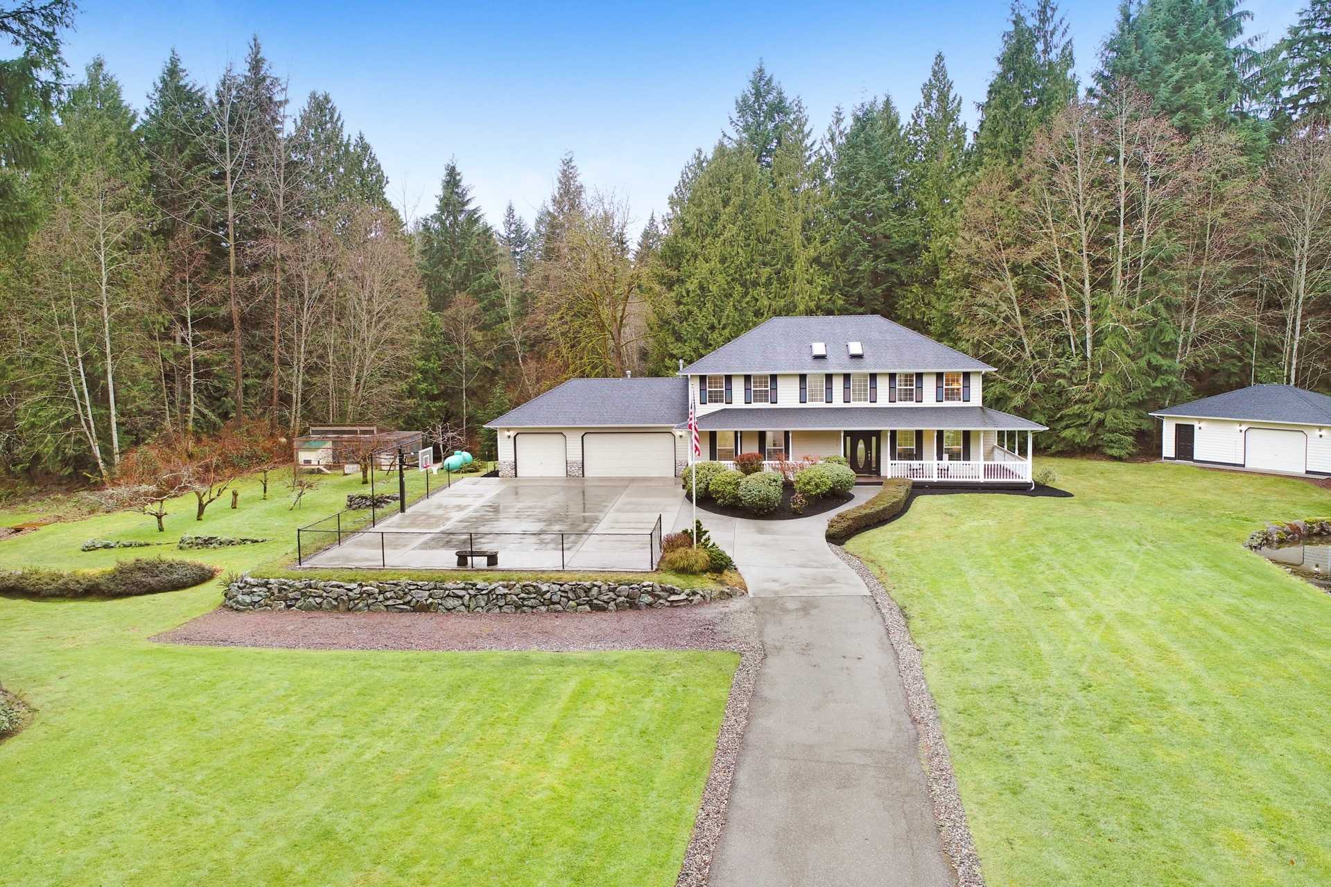 House in Forest Glade, Washington 10128927