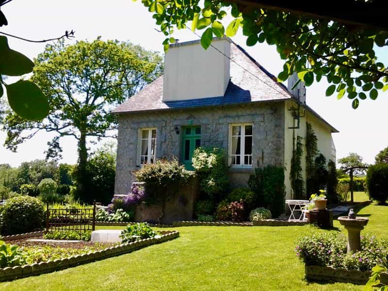жилой дом в Huelgoat, Bretagne 10128979