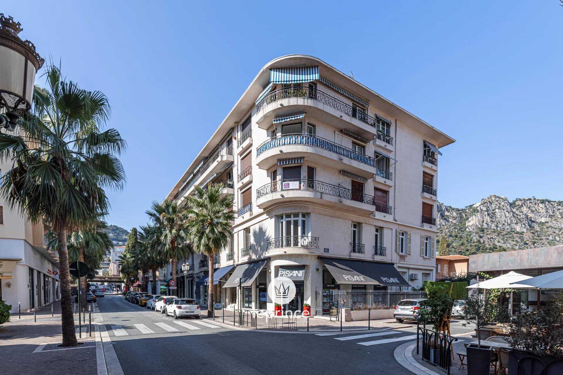 Eigentumswohnung im Beaulieu-sur-Mer, Provence-Alpes-Côte d'Azur 10129089