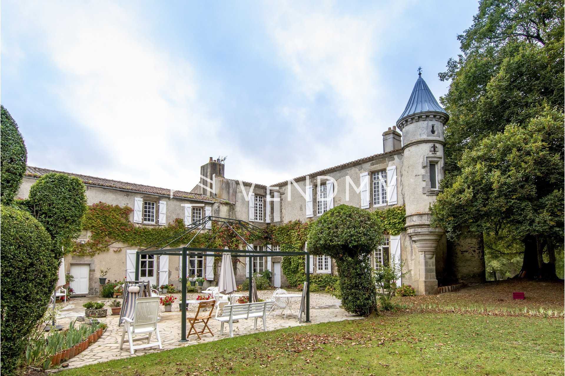 Rumah di Saint-Christophe-du-Ligneron, Membayar de la Loire 10129127