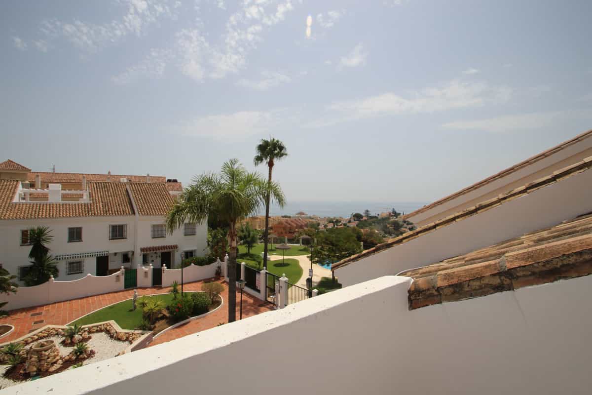 Multiple Houses in Fuengirola, Andalusia 10129273