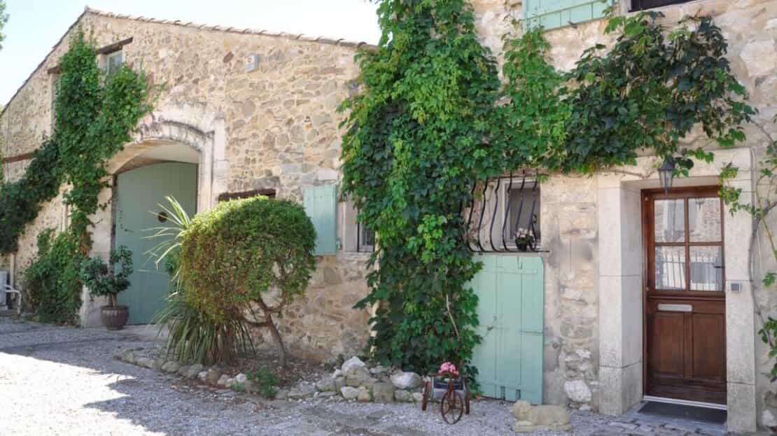 Hus i Cuxac-d'Aude, Occitanie 10129471