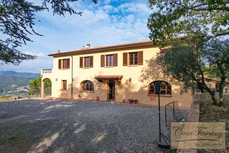 Hus i Montescudaio, Tuscany 10129520