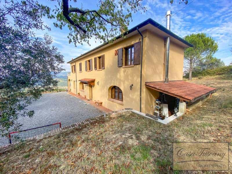 Будинок в Montescudaio, Tuscany 10129520