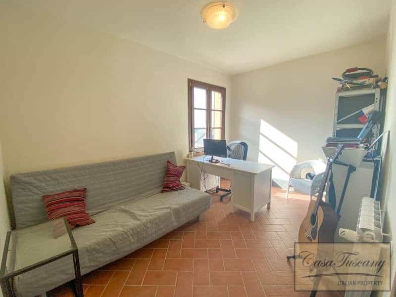 Haus im Montescudaio, Tuscany 10129520