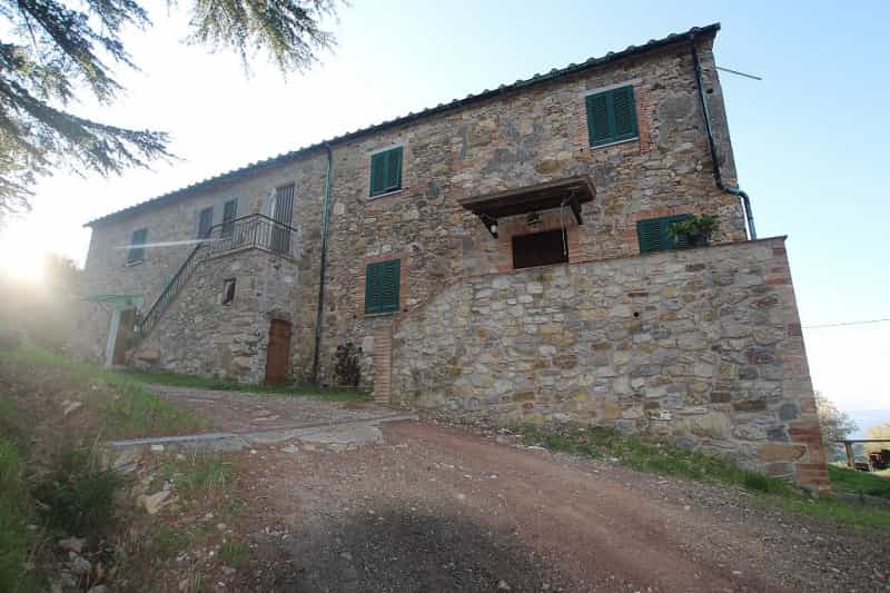 Talo sisään Pomarance, Toscana 10129551