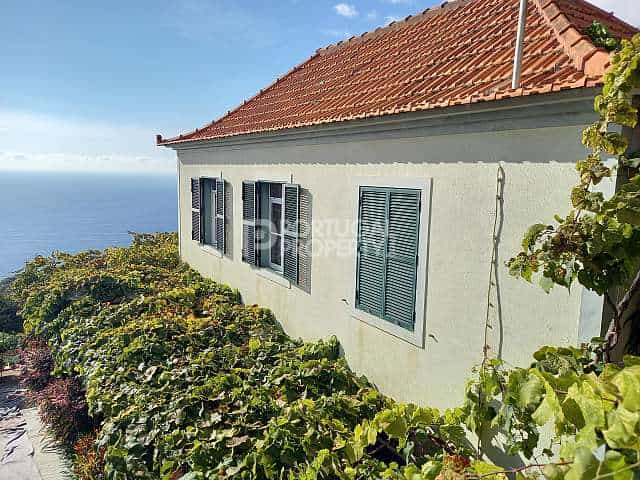 Maa sisään Quinta do Almeida, Madeira 10129644