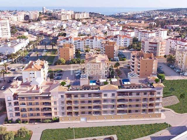 Condominium in Lagos, Faro District 10129660