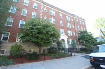 Condominium in Somerville, Massachusetts 10129750