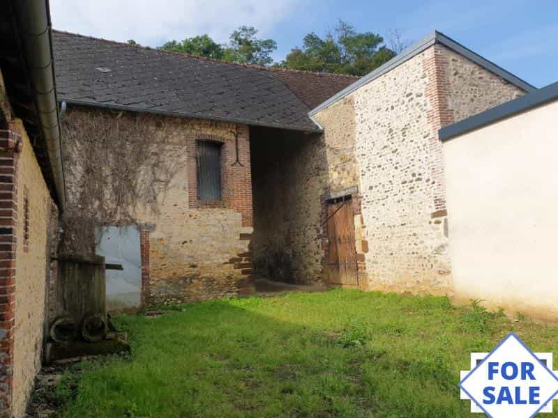 жилой дом в Moulins-la-Marche, Normandie 10129923