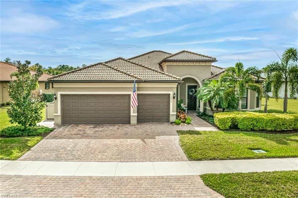 House in Fort Myers, Florida 10130444