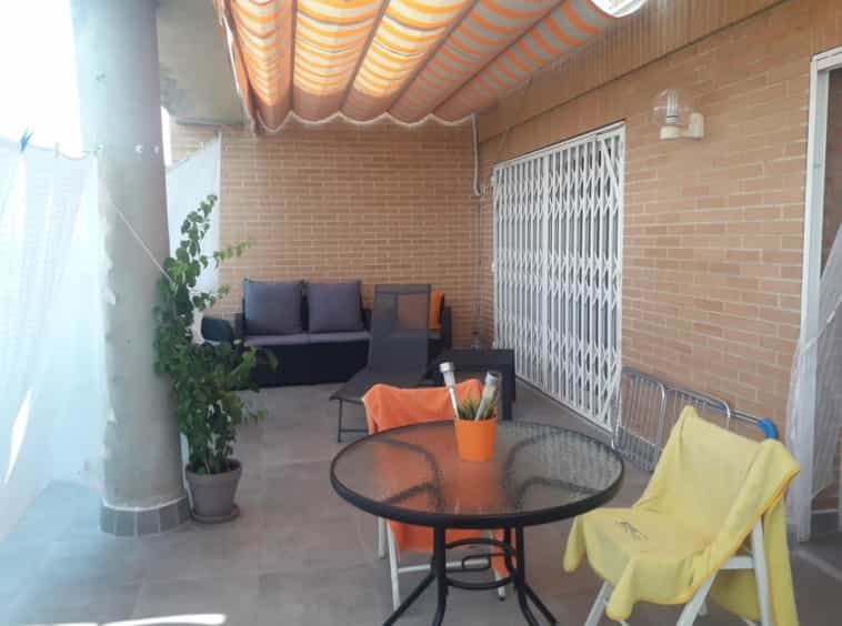 Condominium in Faura, Valencia 10130499