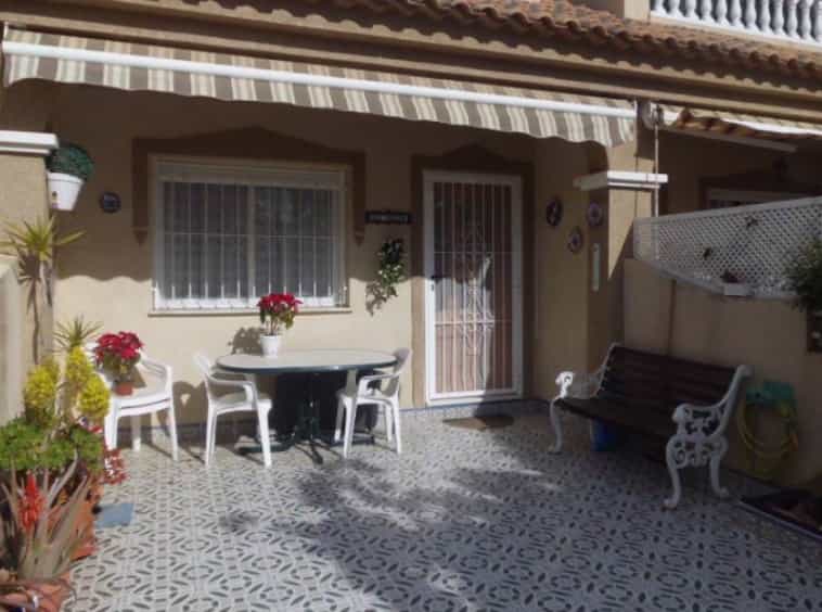Rumah di Los Alcazares, Murcia 10130509