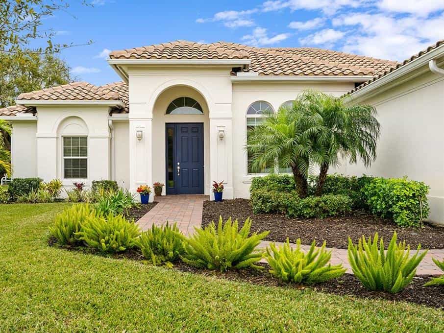 House in Winter Beach, Florida 10130636