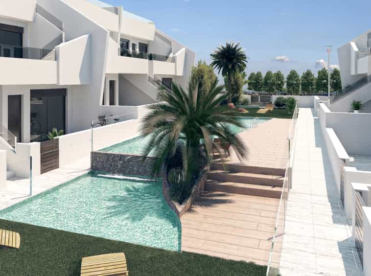 Condominium in Pilar de la Horadada, Valencia 10130750